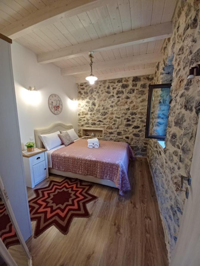 Rodanthe'S Guest House Stemnitsa Bagian luar foto