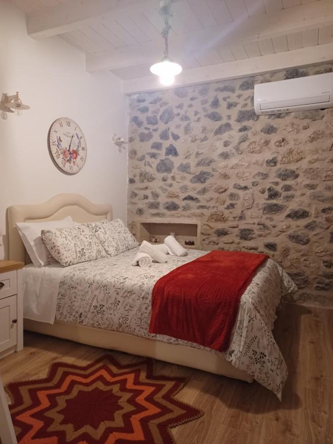 Rodanthe'S Guest House Stemnitsa Bagian luar foto