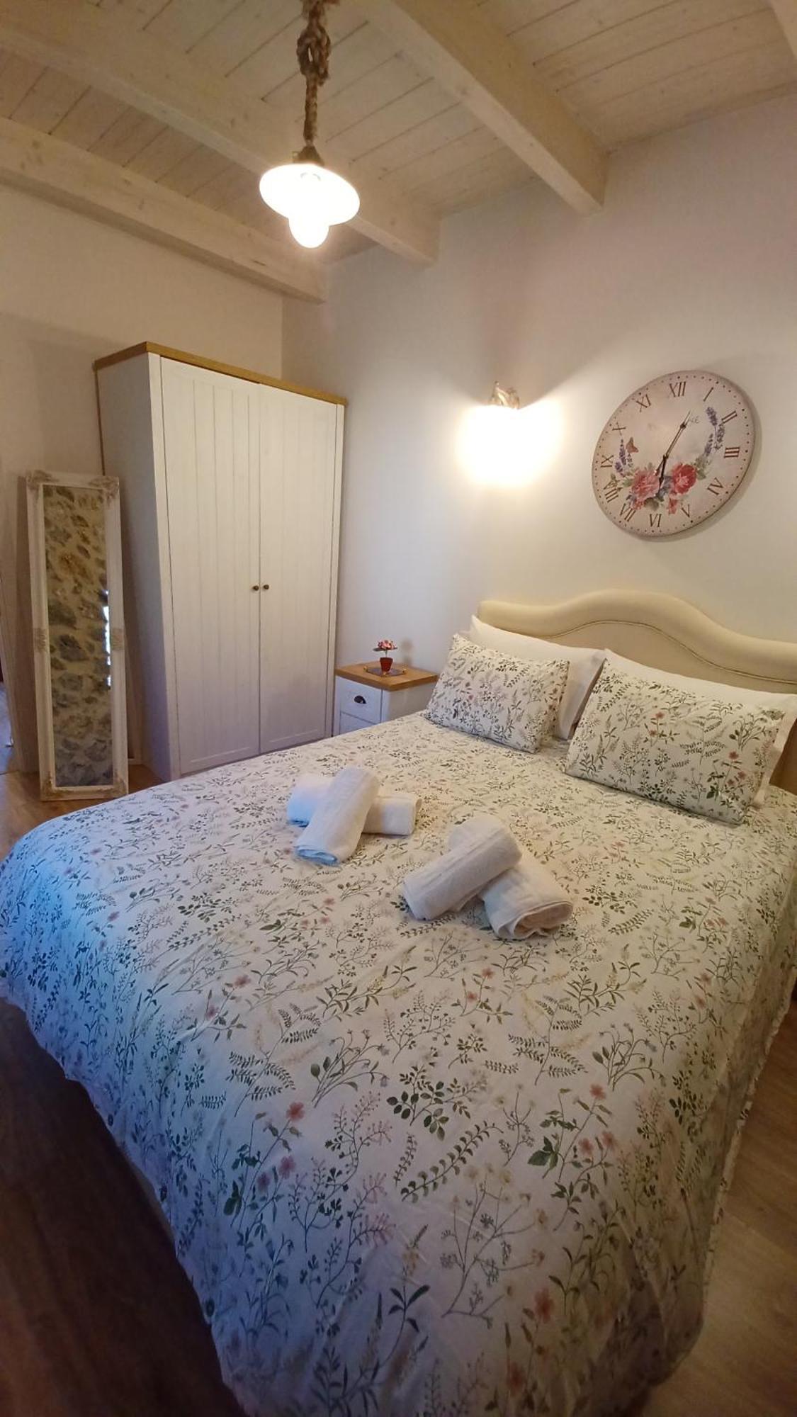 Rodanthe'S Guest House Stemnitsa Ruang foto